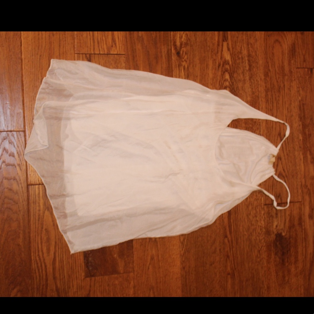 Made in Italy Silk White Slvlss Top